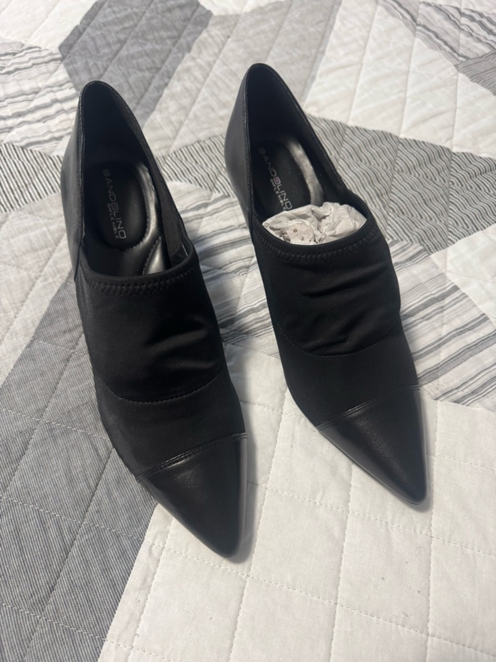Bandolino Black Pointed Toe Slip-On Pumps
